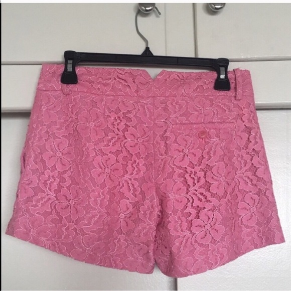 Lace Overlay Jacquard Bermuda Shorts - Picture 3 of 5
